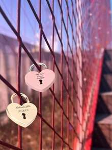 1 Set Customized Engraved Heart Lock & Key Set, Personalized Name & Date Padlock, Couple Matching Jewelry Gift - Multicolor - View 2