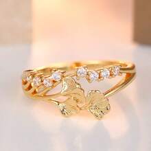 Nhẫn nữ hình lá bạch quả thời trang, thiết kế tinh tế và đính đá zirconia tổng hợp, kiểu dáng đa năng phù hợp cho công sở. - Vàng - Xem 5