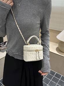 Lightweight Mini Chain Bag Quilted Handbag Bucket Bag Suitable For Girls, College Students And Office Workers - White - View 5