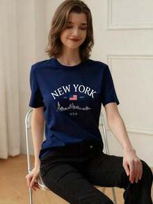 Camiseta de mujer de verano de ajuste holgado con cuello redondo y manga corta, con estampado de eslogan simple, estilo casual de vacaciones. Blanca. - Azul marino - Ver 2