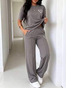 Women's New Spring/Summer Round Neck Short Sleeve Heart Print T-Shirt And Elastic Waist Loose Pants 2-Piece Set Elegant - Grey - View 4