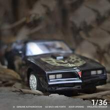 Mô hình xe Pontiac Firebird tỷ lệ 1:36 bằng hợp kim kẽm đúc nguyên khối, đồ chơi mô hình trang trí sáng tạo, thích hợp cho thanh thiếu niên và người lớn sưu tầm mô hình, có thể dùng làm quà tặng trang trí phòng. - Nhiều màu - Xem 3