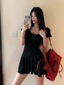 性感黑色法式束腰迷你连衣裙，时尚露肩领口 - 黑色 - 查看 2