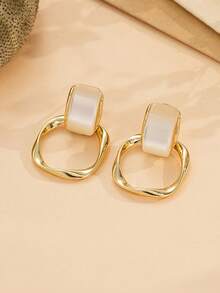 Simple And Stylish Geometric Splicing Earrings With Personalized Design, Round Earrings Suitable For Women's Daily Banquet Wear - Gold - View 3