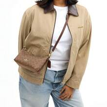 Túi xách đeo vai nữ Coach Caitlin in họa tiết CEK80IMXHE - Nâu/Vàng đồng CEK80IMXHE - Xem 3