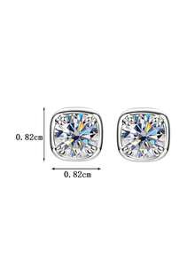 BLOVEMEE Bộ 2 đôi bông tai bạc 925 tối giản đính 2 viên đá Moissanite 0.5 carat, thích hợp cho nữ giới đeo hàng ngày, dự tiệc, lễ hội, Ngày Valentine, Ngày của Mẹ, sinh nhật, kỷ niệm ngày cưới, làm quà tặng trang sức. - Bạc - Xem 3