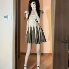 レトロな甘辛スタイルのスクエアネックスリムフィットプリーツワンピースと半袖カーディガンのセットアップ（女性用夏物） - カーディガン - チェックする 3