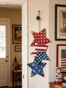 1個紅藍白星形圖案吊飾 愛國日主題 經典美國風格 分層星形裝飾吊飾 鄉村復古風設計 仿舊細節 節慶牆面掛飾 亮眼家居裝飾品 適用於客廳臥室玄關走廊窗戶花園派對燒烤野餐遊行節日慶祝活動裝飾拍照道具禮物 - 款式1 - 查看 12
