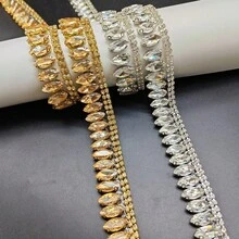 1碼奢華閃亮馬眼形水鑽鏈條飾邊 時尚黏貼水鑽鏈條 燙印閃亮飾邊 閃爍水鑽帶 縫製水晶緞帶 按碼出售 用於婚紗晚禮服、手提包裝飾、DIY珠寶 - 銀色 - 查看 9