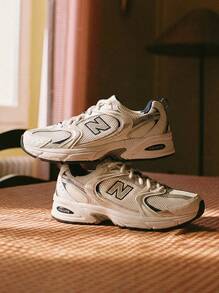 New Balance 新百伦男式运动鞋休闲健身日常穿着透气缓震轻便稳定易搭配系带舒适白银海军蓝 MR530SG - 白色/天然靛藍 - 查看 1
