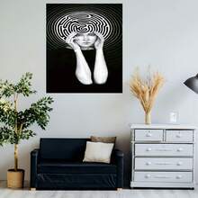 1 Póster de Arte en Lienzo sin Marco con Tema Laberinto - Rostro Femenino, Imagen Abstracta y Sicológica Blanco & Vertical Moderno Minimalista para Decoración del Salón o Dormitorio u Oficina – Ideal Regalo que Provoca Reflexión - Enmarcado - Ver 5
