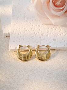 1/4/8/16 Pairs Elegant Gold Hoop Earrings Set For Women, Minimalist Fashion Striped Geometric Pattern Circular Earrings. Assorted Styles Including Circle, Square, Heart, Teardrop Shapes With Textures Like Hammered, Twisted, Beaded Chain, Suitable For Dresses, T-Shirts, Bikinis And Various Outfits. - Gold - View 3