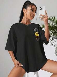 Camiseta de hombros caídos con estampado de cara de dibujos animados - Negro - Ver 3