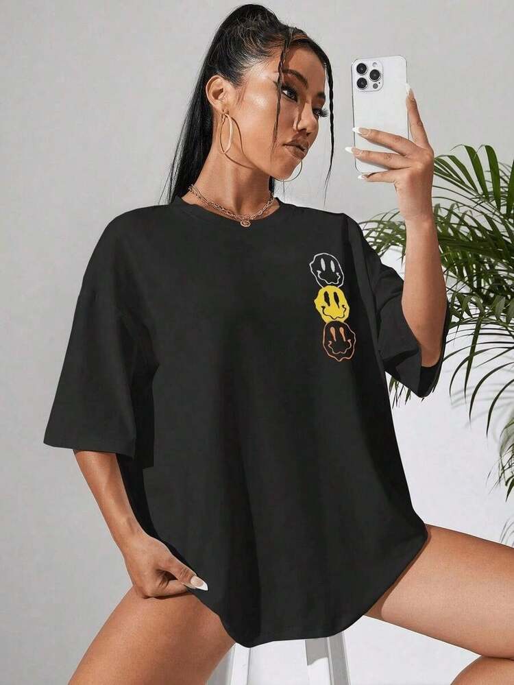 Off-The-Shoulder T-Shirt With Cartoon Face Print - 黑色 - 查看 3