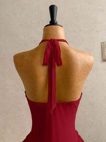 Vestido mini casual de vacaciones para mujer con escote en V profundo, cuello halter con lazo, y drapeado.Adecuado para la playa, cruceros y festivales de música en verano - Burdeos - Ver 6