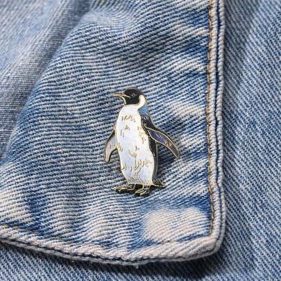 Penguin Enamel Brooch Pin Fashion Decorative Brooches Ornaments Lapel Bag Badges Jewelry Gifts Gifts For Mother, Father, Graduation, And Teacher