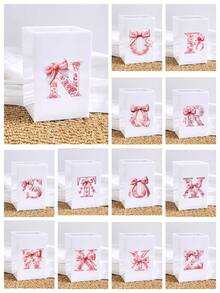 粉色蝴蝶結 26 個字母圖案白色壓克力筆筒，極簡時尚化妝刷與鉛筆收納盒，教師必備，適合個性化教師禮物、新娘禮物、情人節、教師節、單身派對禮盒，亦適用於工作、旅行、辦公室、活動及其他場合，以及開學必備品、教師節禮物 - 多色 - 查看 5