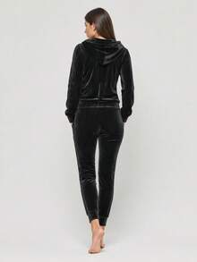 Black Velvet Tracksuit For Women, Zipped Sweatshirt, Fixed Hood, Zipper, With Drawstrings, 2 Pockets, Sweatpants, Loose And Very Comfortable, Elastic Waist, 2 Pockets, Sporty - Black - View 2