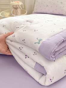 1pc Washed Printed Summer Quilt, Air Conditioning Quilt, Skin-Friendly Fabric, Full AB Version Design, Lightweight Soft Breathable Cool, Silky Smooth Feeling, Suitable For Naked Sleep, Moisture-Wicking, Thin Quilt For Summer, Fashionable Printed Blanket, Suitable For Home Bedroom Decor, Wedding Supplies, Valentine's Day Home Bedroom Decor, Easter Gifts, Mother's Day Gifts, Suitable For All Seasons - Mauve Purple - View 9