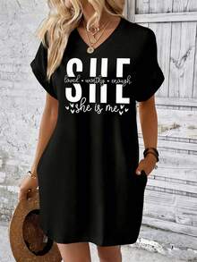 V Neck T Shirt Dress Black She Loved Worthy Enough She Is Me Print Casual Wear - 黑色 - 查看 2