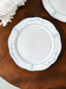 1pc/2pcs Vintage French Blue Floral Embossed Ceramic Plate, Dessert Plate, Western Dinner Plate, Steak & Pasta Plate, Fruit Salad Plate, Cake Plate, Household Dining Plate, Holiday Gift For Family And Friends - Multicolor - View 6