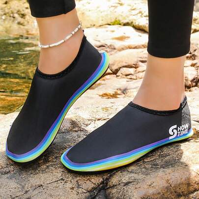 Nuevas Llegadas: Zapatos de Agua para Deportes al Aire Libre. Transpirables, Antideslizantes, de Secado Rápido, Adecuados para Hombres y Mujeres. Con un Diseño Superior Único y Llamativo, estos Zapatos Ligeros son Perfectos para Actividades en la Playa, Natación, Entrenamientos en el Gimnasio, Yoga y Ejercicios Aeróbicos. Con un Ajuste Relajado, son un Compañero Esencial para Viajes y Senderismo.