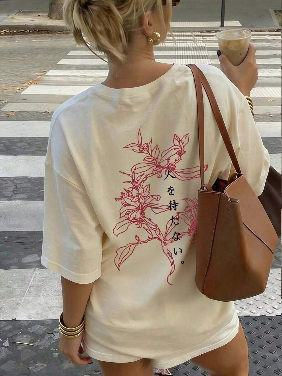 Camiseta Holgada De Estilo Y2K Para Mujer, Camiseta De Cuello Redondo Suave Y Transpirable Talla Grande Vendida Con Estampados De Flores Japonesas Y Caracteres Chinos, Moda Callejera Popular, Adecuada Para Salidas Diarias De Primavera/Verano, ContemplacióN De Cerezos En Flor, Trayecto Al Trabajo Y Reuniones Casuales