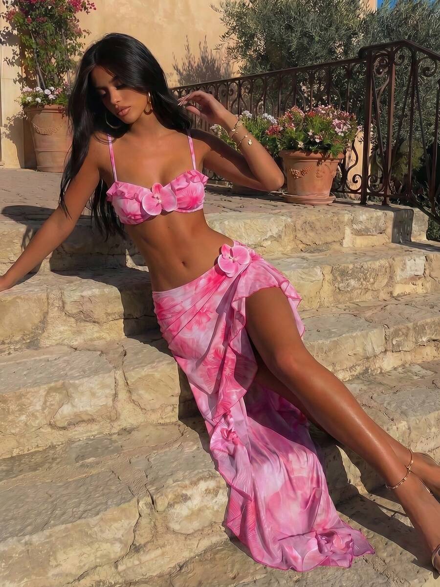 Bộ bikini 3 món dành cho nữ, in họa tiết hoa, thanh lịch, gợi cảm, hở lưng, thắt nơ, với váy hoa 3D, thích hợp mặc đi biển và nghỉ dưỡng, kỳ nghỉ xuân/hè.