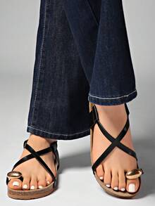 Summer New Metal Decor Strap Flat Sandals For Women - Black - View 9