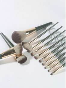 14pcs Green Cloud Makeup Brush Set, Equipped With Ultra-Soft Dense Bristles, Full Face Makeup Brush Kit Suitable For Beginners, Foundation, Blush, Eyeshadow And Powder Application. Multifunctional Makeup Tools, Complete Makeup Brush Set, Suitable For Travel, Makeup Enthusiasts, Beginners, Beauty Tools, Makeup Brushes, Cleansing Tools, Blush Brush, Powder Brush. - Makeup Brush Set - View 3
