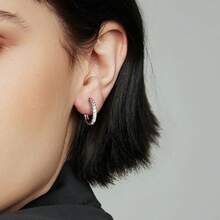 Bông tai bạc Sterling 925 cổ điển, phong cách đa năng dễ phối đồ, thiết kế unisex cho cặp đôi - Bạc - Xem 3