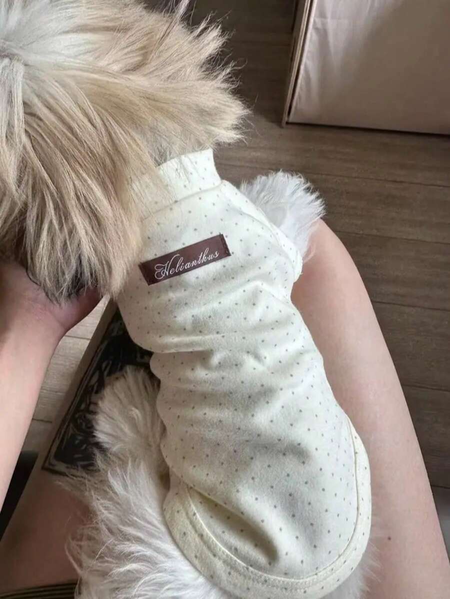 小型犬波点纽扣衬衫：柔软可爱的小型犬（马尔济斯犬/贵宾犬）宠物服装，时尚的室内外宠物服饰，舒适轻便的小型犬休闲上衣