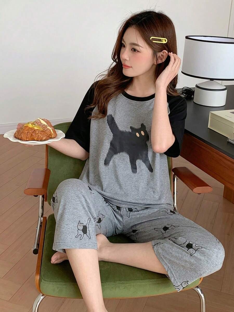 Bộ đồ ngủ hoạt hình 2 món cho nữ, áo tay ngắn và quần lửng, thoáng khí và thấm hút mồ hôi, đồ mặc nhà mùa hè. - Xám - Xem 1