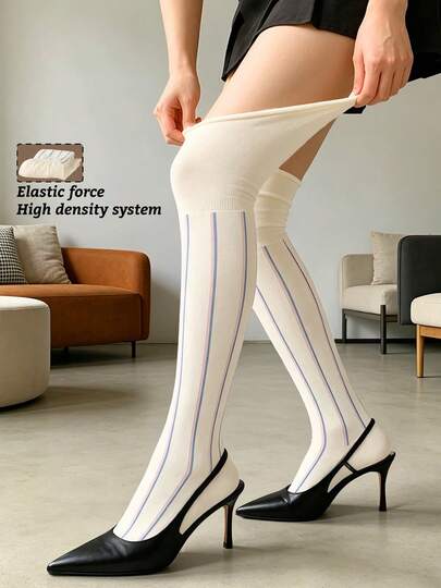 Medias por encima de la rodilla de mujer con rayas verticales blancas, de alta elasticidad y con efecto moldeador de piernas, con contraste de color azul en los dedos, estilo universitario