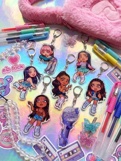 Bộ 7 móc khóa acrylic KATSEYE, với hình minh họa chibi đáng yêu của Sophia, Manon, Daniela, Lara, Megan và Yoonchae, cùng với lightstick đặc trưng của nhóm - K-Pop, đồ lưu niệm tour diễn, vật dụng cần thiết cho concert, đồ dùng hỗ trợ người hâm mộ, quà tặng cho fan, hoàn hảo để trang trí túi xách đi concert, ốp điện thoại hoặc chìa khóa hàng ngày của bạn.