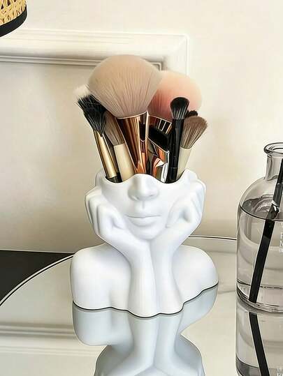 1pc Elegant Makeup Brush Holder - Dust-Proof Skincare Organizer Box With Compartments, Can Hold Makeup Sponges, Eyebrow Pencils And Lipsticks, Modern Vanity Decor, Compact And Practical Accessory, Home Organization, Portable Design, Household Storage, Lightweight Structure, Compact And Practical, Hair Salon Accessory, Women's Gift, Christmas Gift, Women's Creative Gift, Valentine's Day/Birthday/Mini/Christmas/Storage Box/Makeup Tools