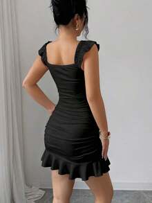 Vestido camisero con volantes en el bajo y hombros descubiertos, estilo vintage con estampado - Vestido entallado de línea A - Negro - Ver 2