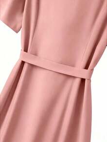Vestido de mujer talla grande con elegante decoración de botones en la cintura, manga corta con volantes en el cuello, cintura ceñida y silueta evasé, adecuado para oficina, viajes, citas, salidas, estilo vintage, blogger, graduación, vacaciones, San Valentín, festivales de música, Día de la Madre, Halloween, Acción de Gracias, Pascua, Día Nacional, bailes, citas, fiestas, bodas, actividades al aire libre Yisikado Dress Zanzea Dress For Woman Zanzea Dress For Women Plus Size Women's Dresses Elegant Dress - Rosa - Ver 4