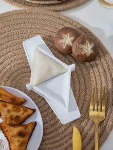 Durable PP Plastic Triangle Dumpling Mold - Space-Saving Home & Restaurant Design, Easy To Clean Multi-Functional Suitable For Various Shapes - View 4