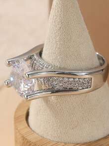 Anillo de mujer elegante y lujoso con circonita cúbica brillante, joyería de boda y compromiso, accesorio perfecto para uso diario y festivo, regalo exquisito para ella - Plateado - Ver 4