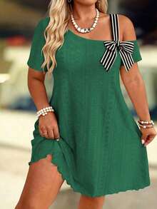 Linhara CURVE Vestido casual holgado de manga corta con textura calada y elástica, a rayas y parches, con lazo, de talla grande, elegante y de moda para el trabajo y el uso diario - Verde Oscuro - Ver 1