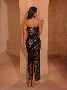 Elegant Strapless High Waist Backless Tie Cocktail Party, Date Night, Ball, Banquet And Formal Occasion Dress (Floral Pattern Randomly Placed) - Black - View 2