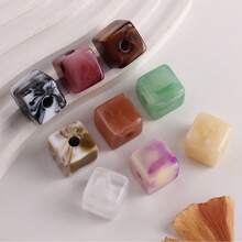 8颗仿玉树脂方珠，大理石纹立方体珠，直孔散珠，适用于DIY珠宝制作、手链、项链、耳环和工艺品 - 彩色 - 查看 4