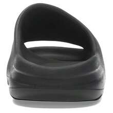 YEEZY YS 01 Unisex Slide Sandals, Round Toe Flat Sole Slip-On Slippers, Thick Platform EVA Casual Slides, Non-Slip Serrated Sole, All-Round Soft Footbed, Lightweight & Waterproof, Perfect For Loungewear, Street Style, Summer Beach, Shower, Daily Wear, Breathable & Comfortable, Durable & Quick-Drying, Must-Have Summer Footwear - 黑色 - 查看 5