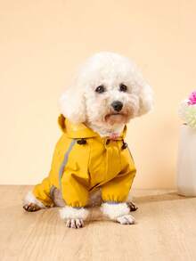 Impermeable para perro de poliéster ligero con tiras reflectantes, que cubre las cuatro patas en amarillo brillante. Chaqueta impermeable para mascotas, adecuada para perros pequeños y grandes para usar todo el año en otoño (no apta para razas grandes). - Amarillo - Ver 3
