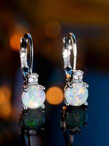 Vanel 1 Paar schicke, silbrige minimalistische Ohrringe, funkelnder runder synthetischer Opal mit CZ-Akzent, minimalistische Mode-Schmuckstücke für den täglichen Gebrauch - Silberweiß Opalweiß - Übersicht 2
