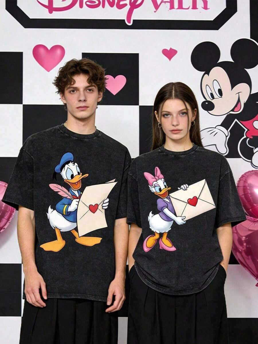 Disney Official Licensed Donald Duck Daisy Duck Couple Print T-Shirt, 220g Washed Vintage Loose Short Sleeve Crew Neck Soft Breathable Streetwear Top Gift For Couples - 男士T卹 - 查看 1