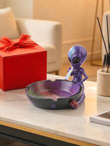1pc Exquisite Alien Themed Ashtray, Creative Alien Style Resin Ashtray, Suitable For Various Occasions Decoration, Especially Suitable For Easter, No Additional Decoration Needed - New Model - View 4