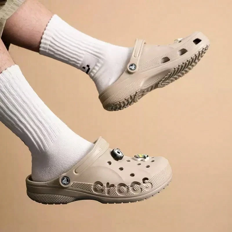 Crocs Dép bít mũi rỗng ruột Baya Clog EVA, dép bít mũi bền chắc, chống trượt, màu nâu 10126-2V3 - 10126-2V3 - Xem 1