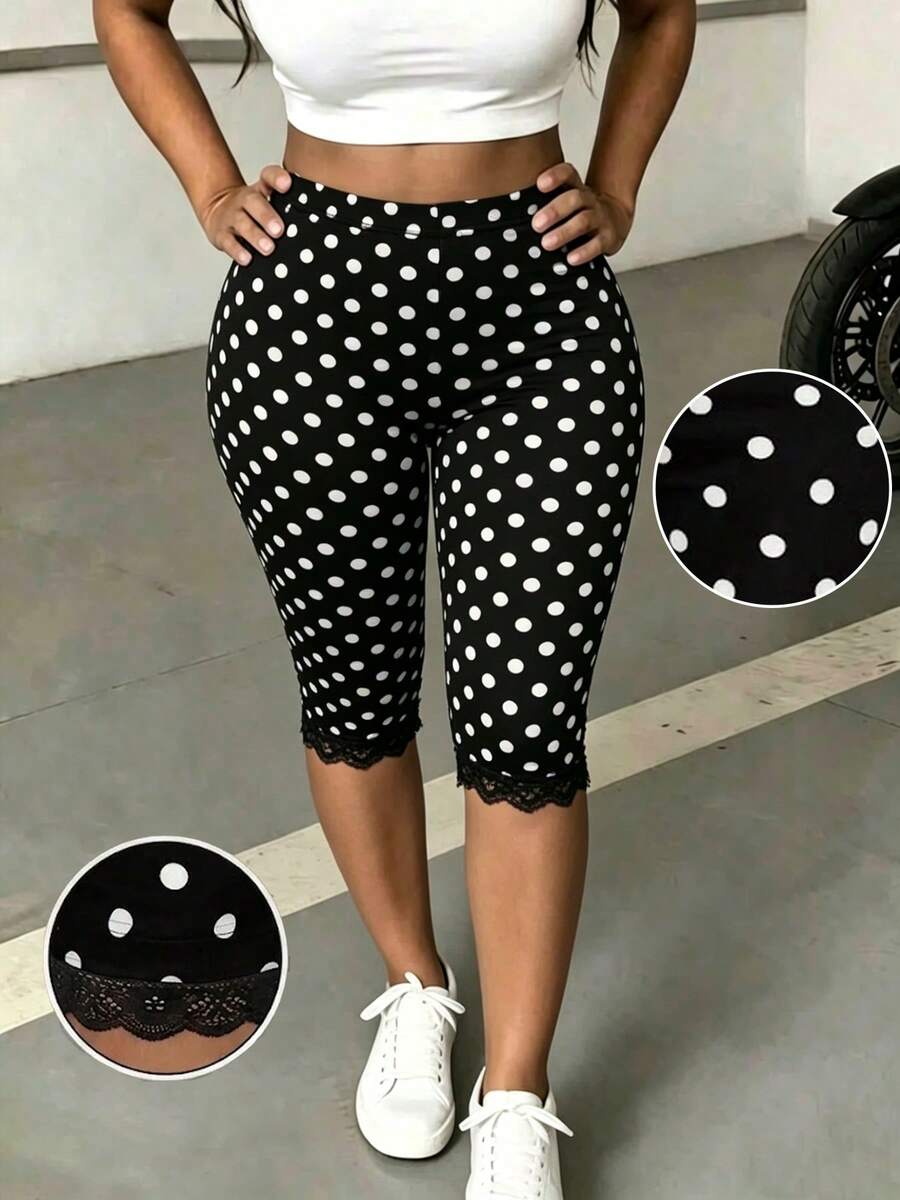 Quần short Bermuda nữ màu đen chấm bi dáng ôm, quần short chấm bi co giãn cao, viền ren, kiểu dáng ôm sát, quần short Bermuda chấm bi phối ren tương phản phong cách Y2K, dáng ôm với chi tiết ren tinh tế. - màu đen - Xem 1